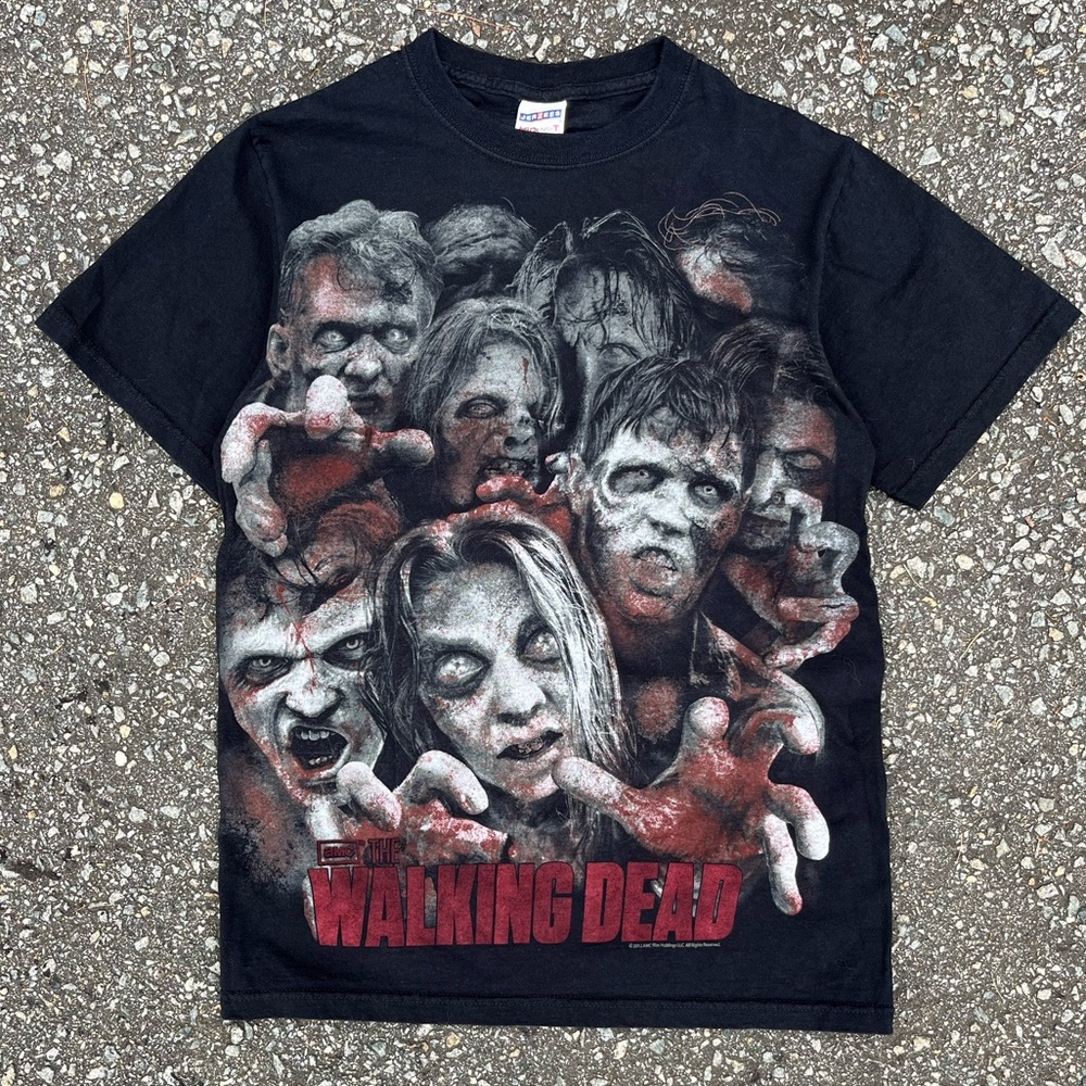 The Walking Dead graphic tee